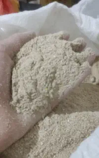 خوراک و (دانه) بلدرچین و مرغ ،جوجه و تخمگذار