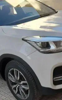 معامله گر خودروهای چینی