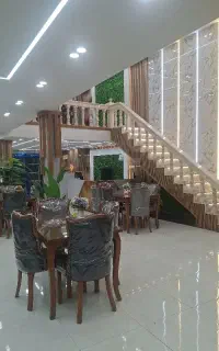 آشپز و سالن کار