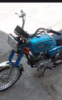 موتورسیکلت سوزوکی 100