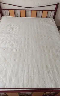 فروش تخت خواب و تشک دو نفره