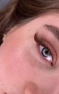 خدمات زیبایی اکستنشن مژه فقط با299
