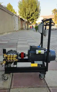 تجهیزات کارواش آریانپور