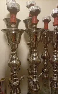 نیازمند قلیون زن