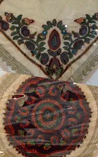 تو بوفه ای و رومیز عسلی پته