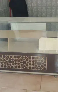 ویترین فروشی