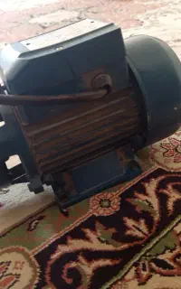 یک پمپ آب نو