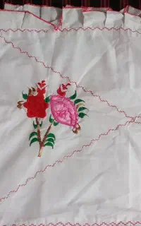 روبالشی تتران با گلدوزی