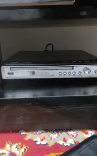 پخش کننده های DV و CD پلیر