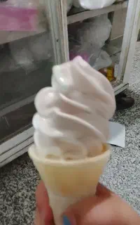 به یک فروشنده برای کار در قنادی نیازمندیم