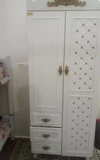 ساعت وکمد بچه