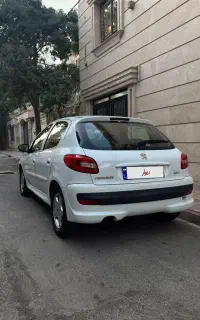 207 مدل ۹۶ در حد