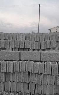 کارگر بلوک زن