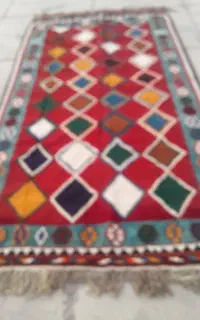 گلیم دست باف، زیبا