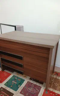 میز تحریر و مطالعه