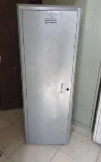 فایل تک درب اداری