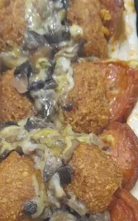 همکار خانم برای کار در ساندویچی