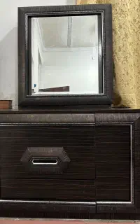 دراور ومیزارایش اینه ریلی زیرش کمدوکشومیخوره