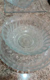مبل و کتیبه