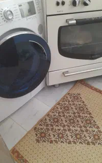 خانم خانه دار مخایم