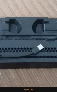پایه نگهدارنده و شارژر ps4