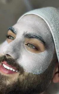 «پاکسازی پوست صورت آقایان ، پوست تمیز و شاداب»
