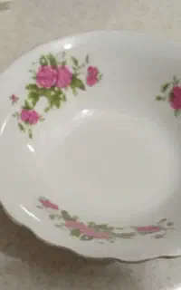 کاسه ی آبگوشت خوری