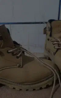 بوت * کفش
