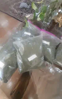 پاک کردن سبزی وخشک