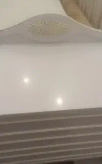 تخت  و دراور
