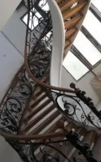 ساخت تخصصی انواع پله پیچ