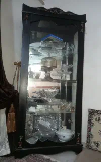 بوفه تمیز زیبا فقط ۶۰۰ تومن