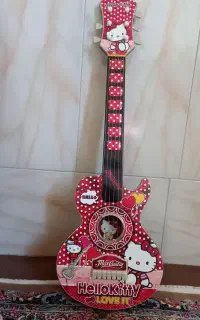 گیتار عروسکی موزیکال