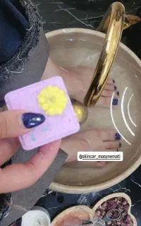 آموزش وانجام پدیکور و مانیکور و کف سابی تخصصی پا