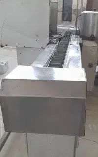 دستگاه تزریق مغز کیک