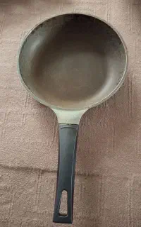ماهی تابه کاندید