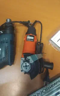 دیلر و سنگ فرز