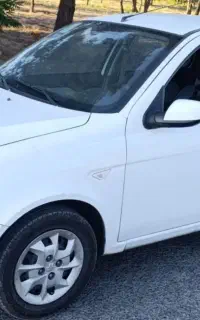 ساینا مدل ۴۰۰