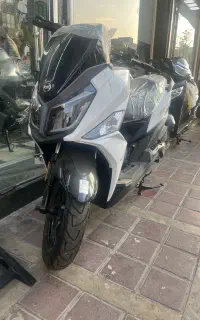 Sym j200 اقساط ۱۸ ماهه