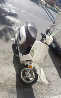 بنلی ستا ۱۲۵ سی سی (بسیار تمیز)