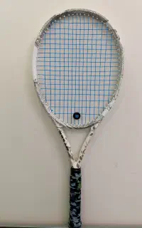 راکت تنیس Wilson clash 100 US open با کوله آکبند
