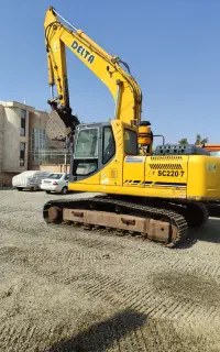بیل مکانیکی دلتا220