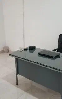 نیرو جوان جهت پخش مواد غذایی