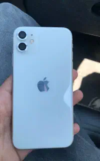 ایفون ۱۱نرمال