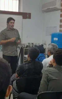 اموزشگاه فرادانش کارا
