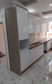نصاب ماهر کابینت کمد دیواری نیازمندیم