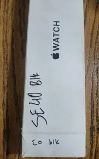 اپل واچ سری ۱۰ SE