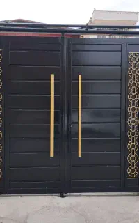 نقاش ساختمان دروپنجره فلزی، درحیاط، انجام سریع کار