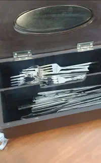 ست کارد و چنگال