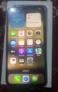 ایفون x256
